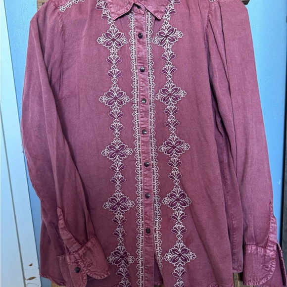 Cienna Tops - Women’s Rodeo Shirt